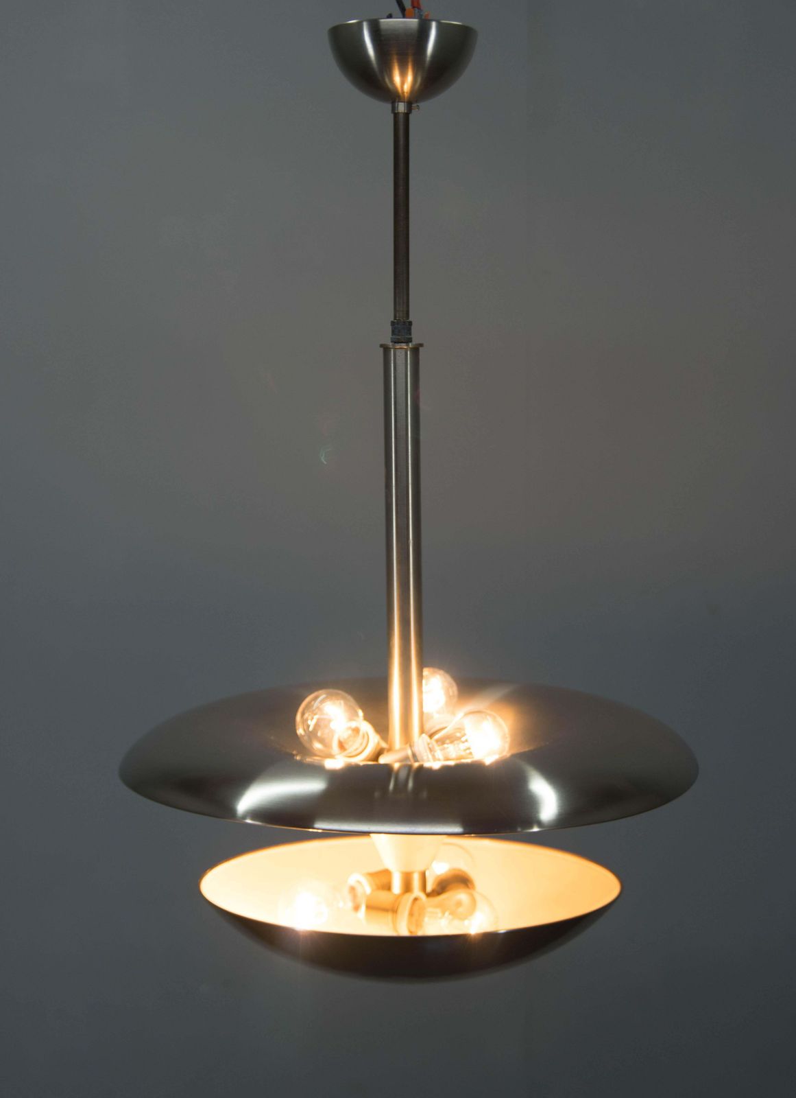 Lustre Bauhaus en nickel par Franta Anyz pour IAS, années 1920 photo Luminaires