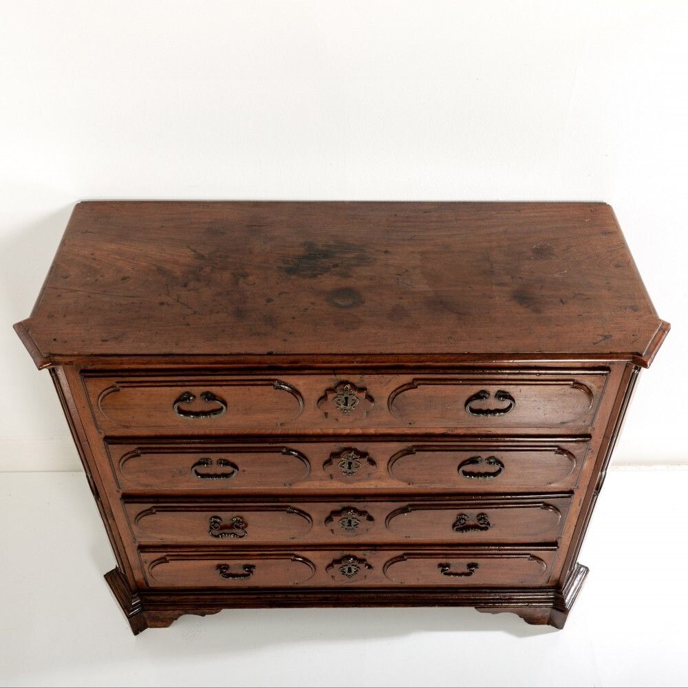 18th Century Walnut Italian Chest Of Drawers photo Furniture
