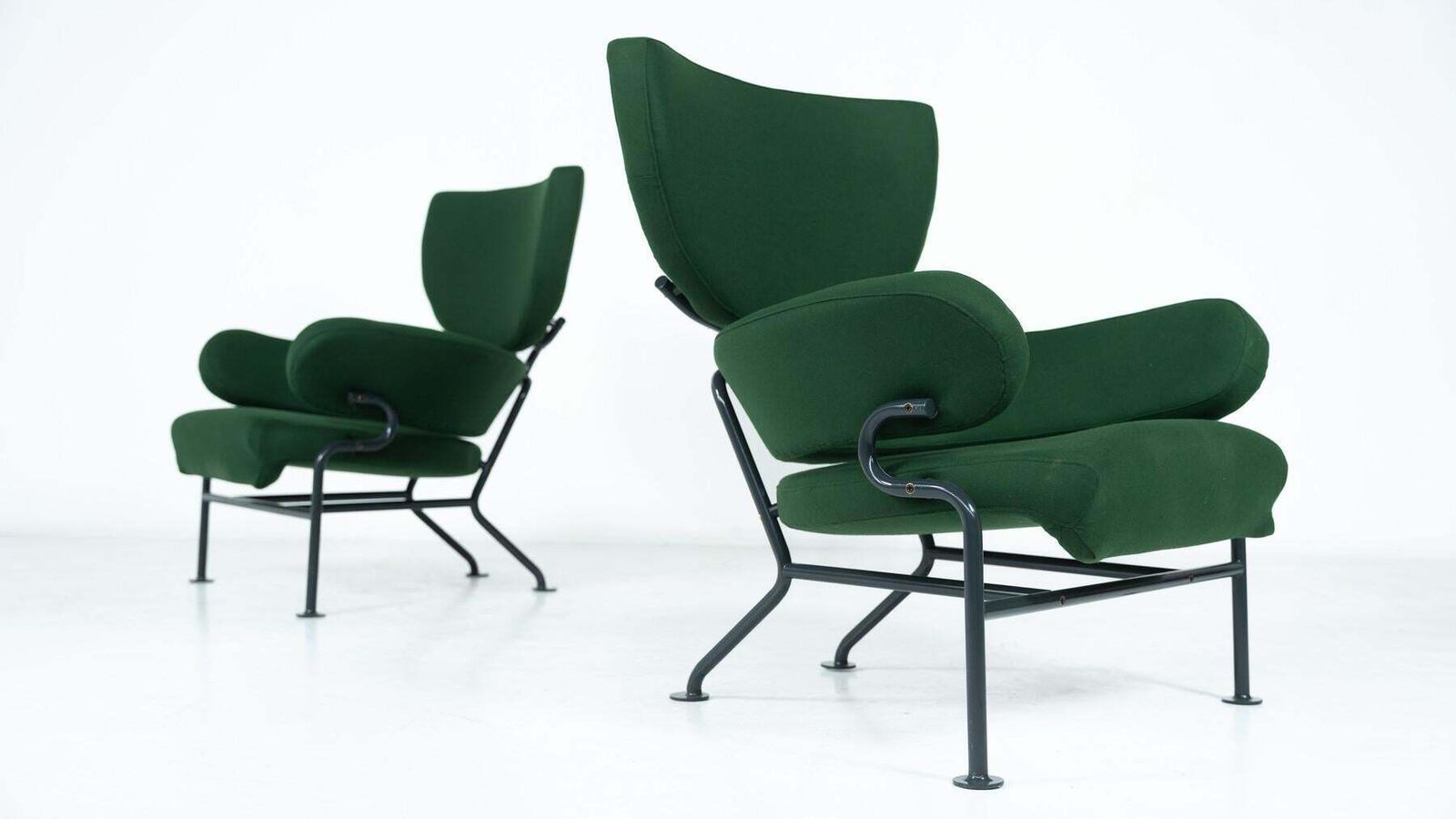 photo buy Pair Of Armchairs " Tre Pezzi" Mod. Pl19 By Franco Albini And Franca Helg, 1950s