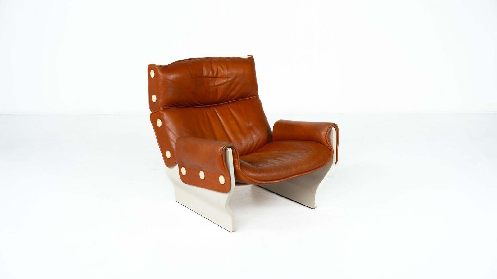 photo for sale Canada P110 Armchair By Osvaldo Borsani For Tecno, 1960s   Original Upholstery