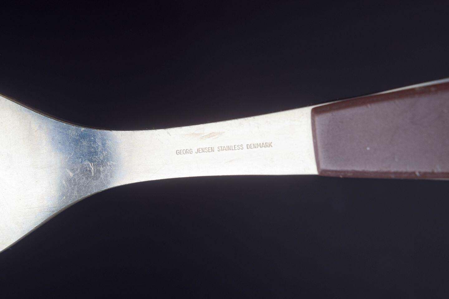 Henning Koppel voor Georg Jensen. Acht dinervorken in roestvrij staal, ca. jaren 1970 photo Woonaccessoires