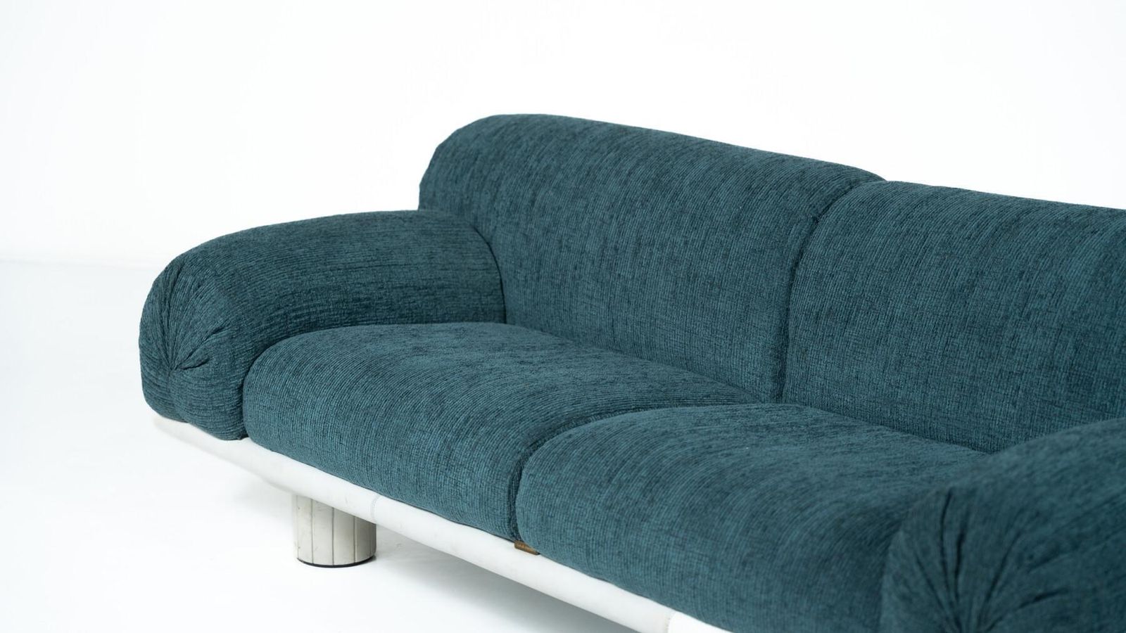Sofa By Carlo Bartoli For Rossi Di Albizzate, 1980s photo furniture