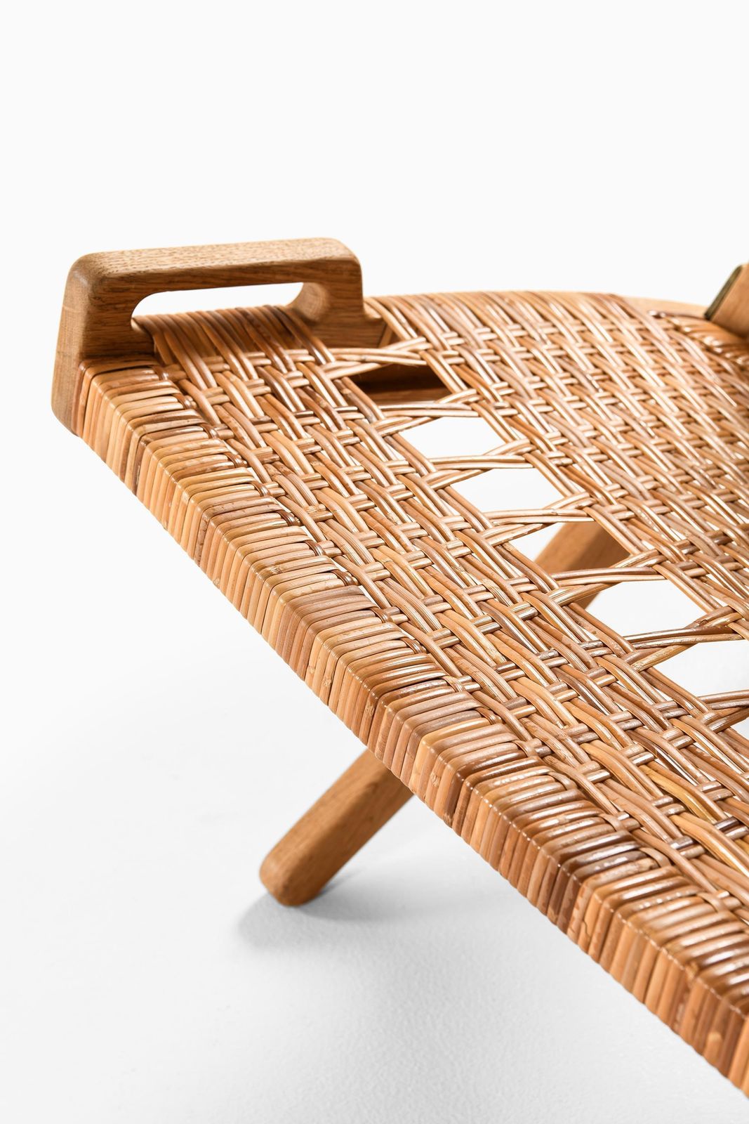 Folding Easy Chair In Cane And Oak By Hans Wegner, 1949 photo 14534.0