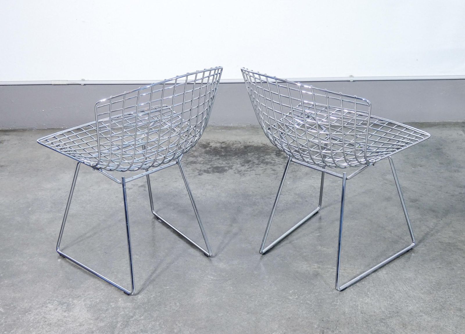 Furniture Set Of Four Side Chairs Mod. 420, Design Harry Bertoia For Knoll photo