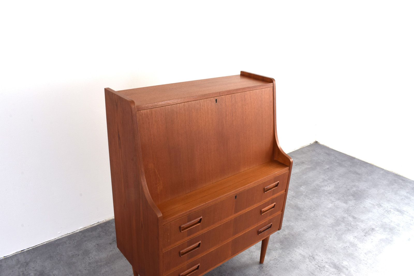 photo vintage Mid Century Danish Teak Secretary By Gunnar Nielsen For Tibergaard, 1960s.