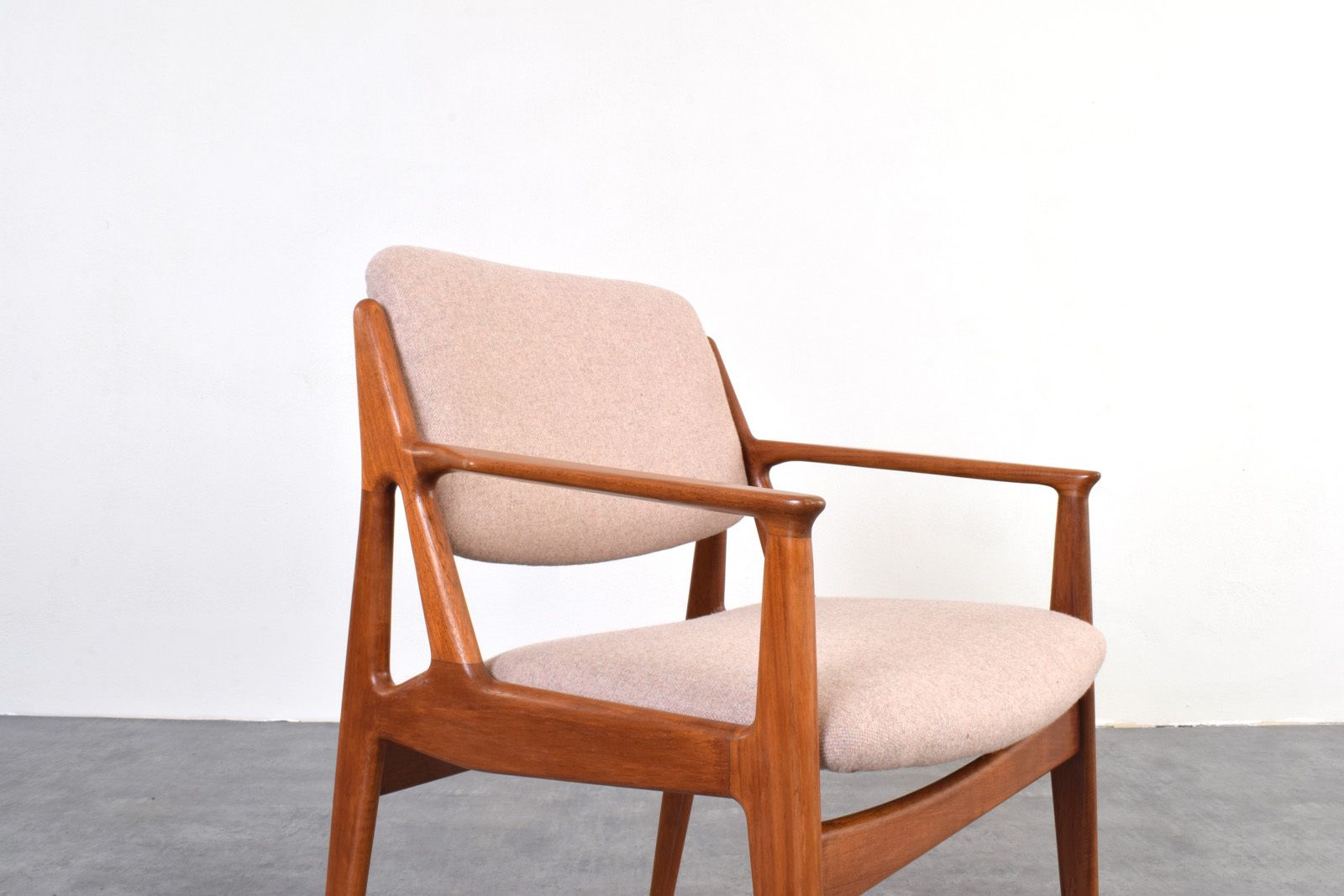Mid Century Teak & Wool Ella Armchair By Arne Vodder For Vamo Sønderborg, 1960s. photo vintage