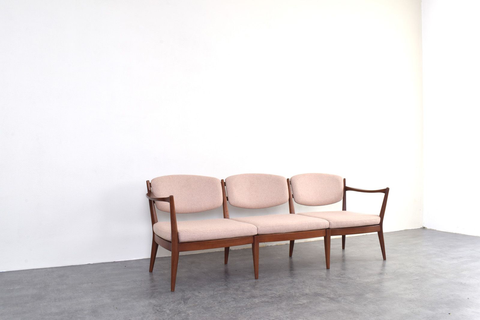 photo furniture Norwegian Teak Sofa By Fredrik A. Kayser & Adolf Relling For Arnestad Bruk, 1950s