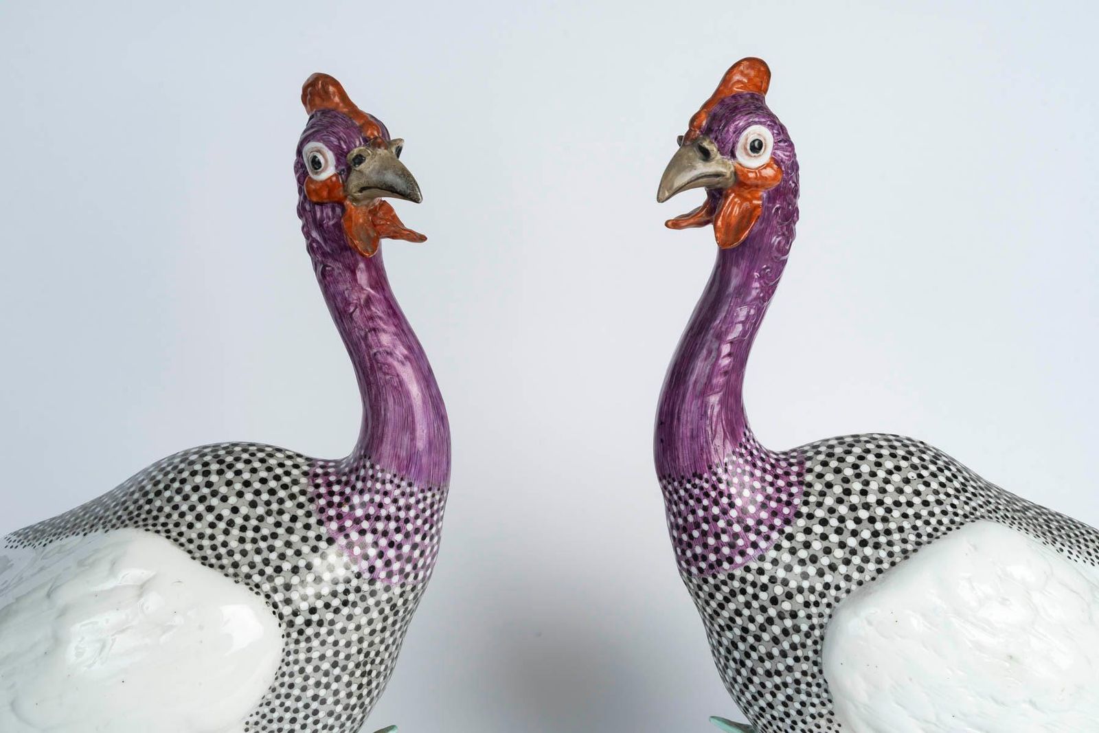 Pair Of Guinea Fowl Figurines In Paris Porcelain, Samson, 19th Century, Napoleon photo furniture