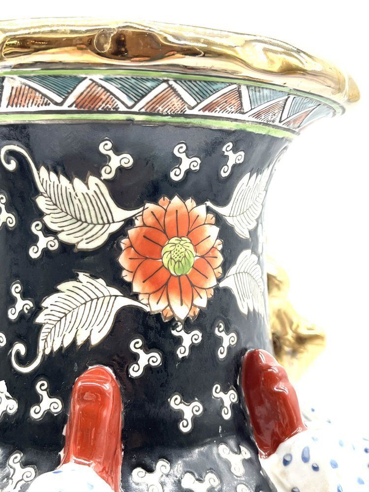 Home Decor Chinese Qing Dynasty Tongzhi Vase With Peacock Motif, 1862 1874 photo