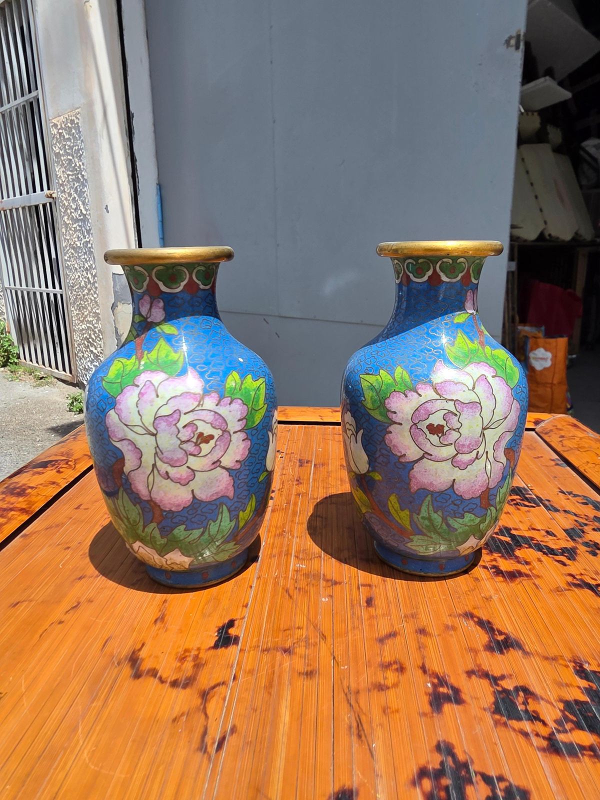 photo furniture Pair Of Small China Vases In Cloisonné Enamel Colored 1950s