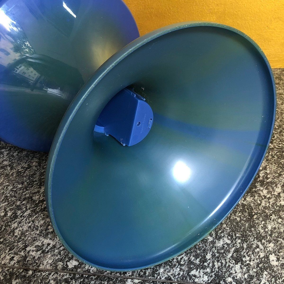 photo furniture Space Age Tulip Stool, 1960s