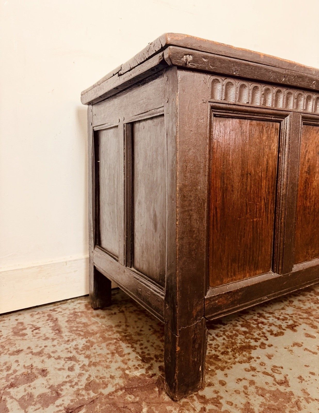 photo furniture A Rare & Beautiful 320 Year Old James II Antique Oak Panelled Coffer C1690