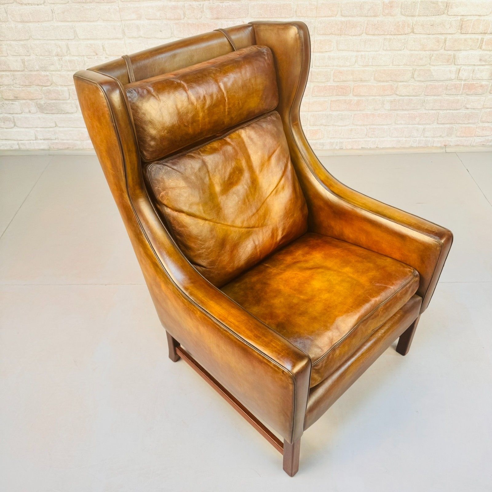 Vintage 1960s Fredrik Kayser Wingback Tan Leather Chair For Vatne Møbler photo vinterior