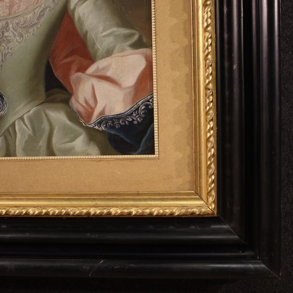 Fraai 19e-eeuws portret van een dame photo furniture