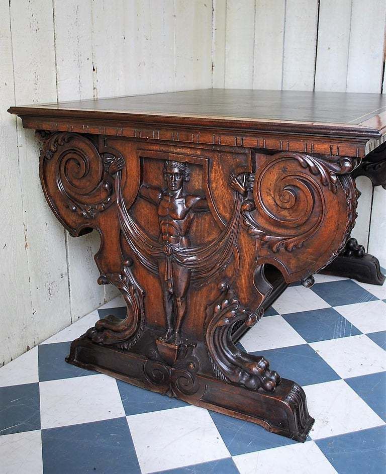 A Superb Decorative Italian Writing Desk photo furniture
