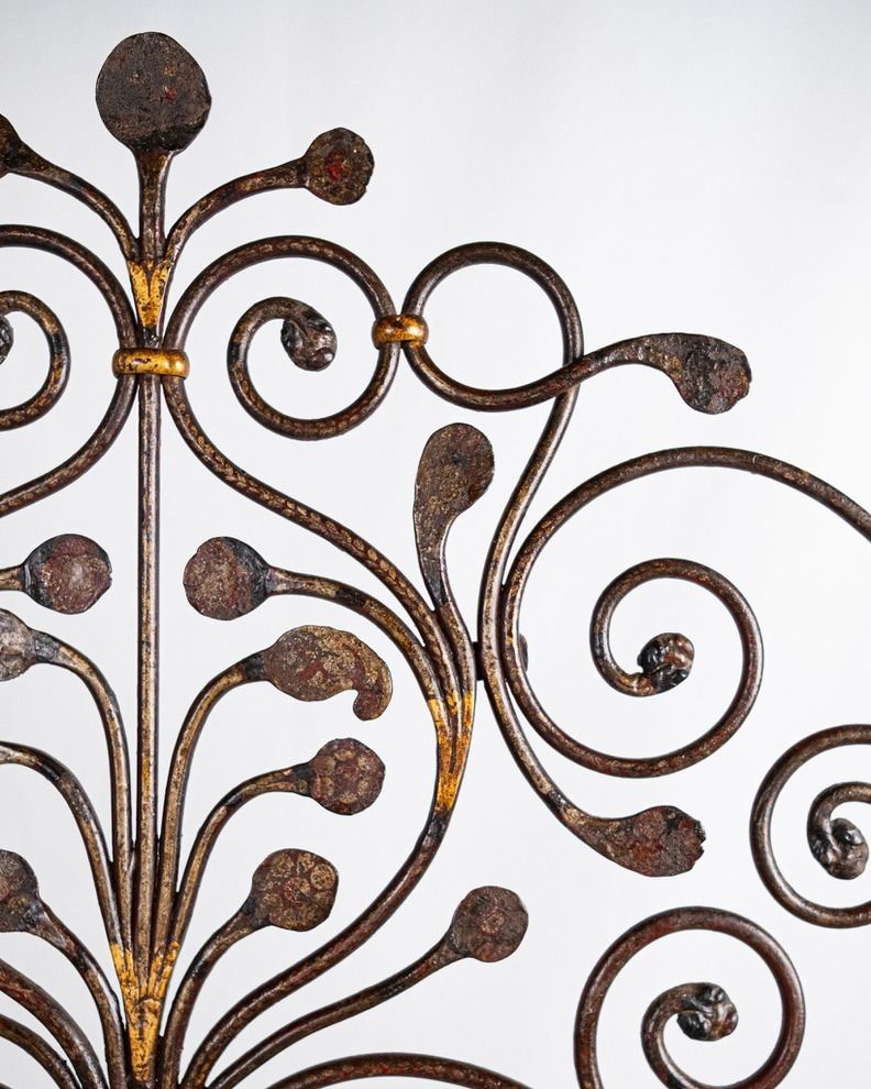 photo vintage Genoese Peacock Tail Bed In Painted Wrought Iron, Italy, Early 19th Century