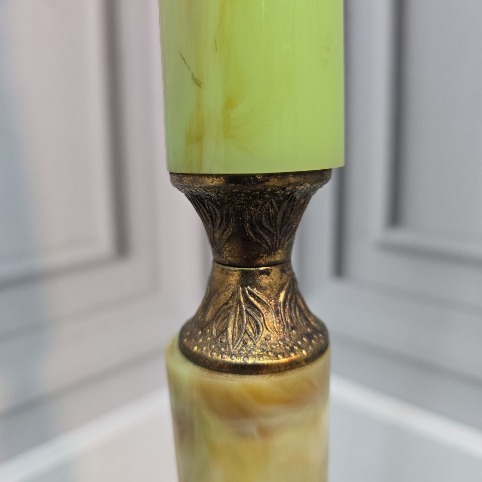 Lighting Vintage Standard Lamp Onyx Effect Resin Green Marble Effect Floor Light Rewire photo