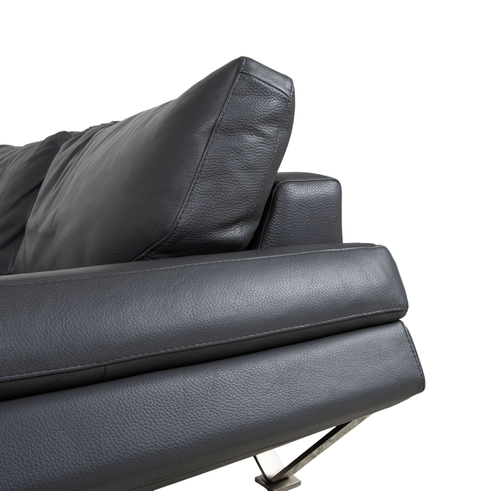 Canapé 2 places Natuzzi Relevé en cuir noir photo vinterior