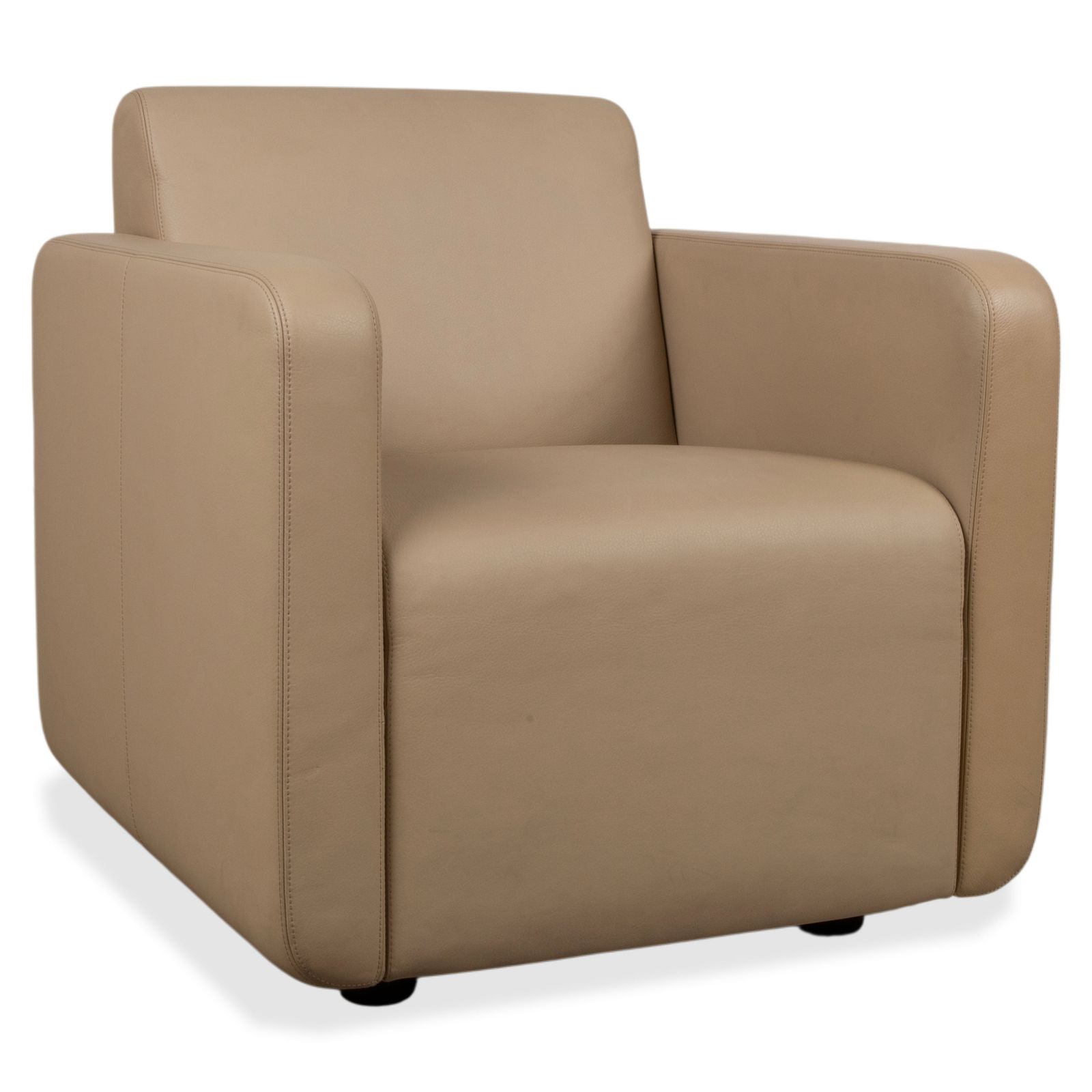 Fauteuil Cor Quant en cuir beige sable