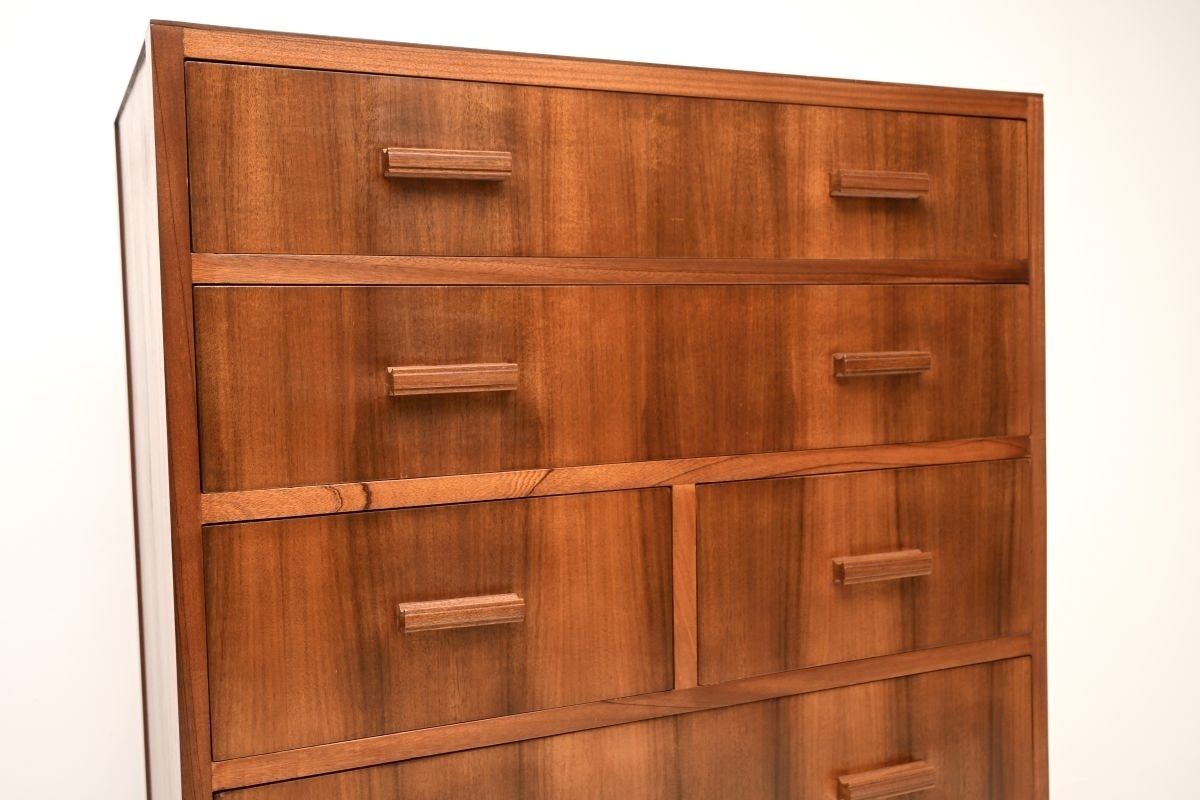 Art Deco Figured Walnut Chest Of Drawers photo vinterior