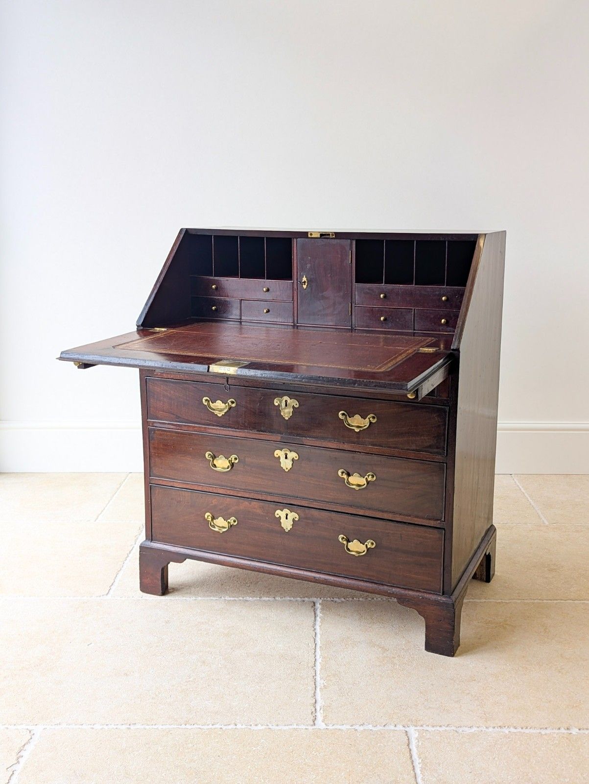 Antique George III Mahogany Bureau C.1770 photo furniture