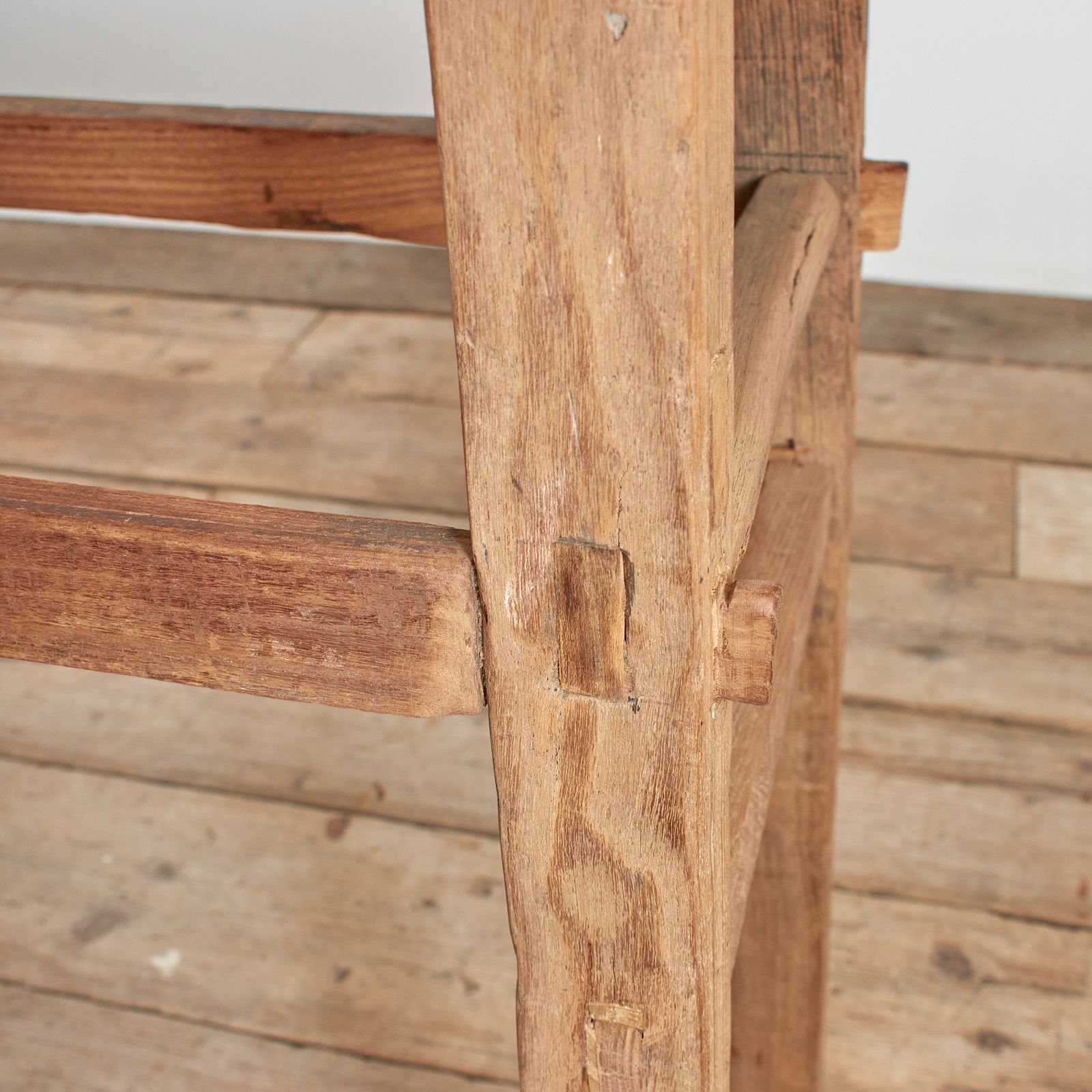 Antique Rustic Elm Console Table – Bd photo Furniture