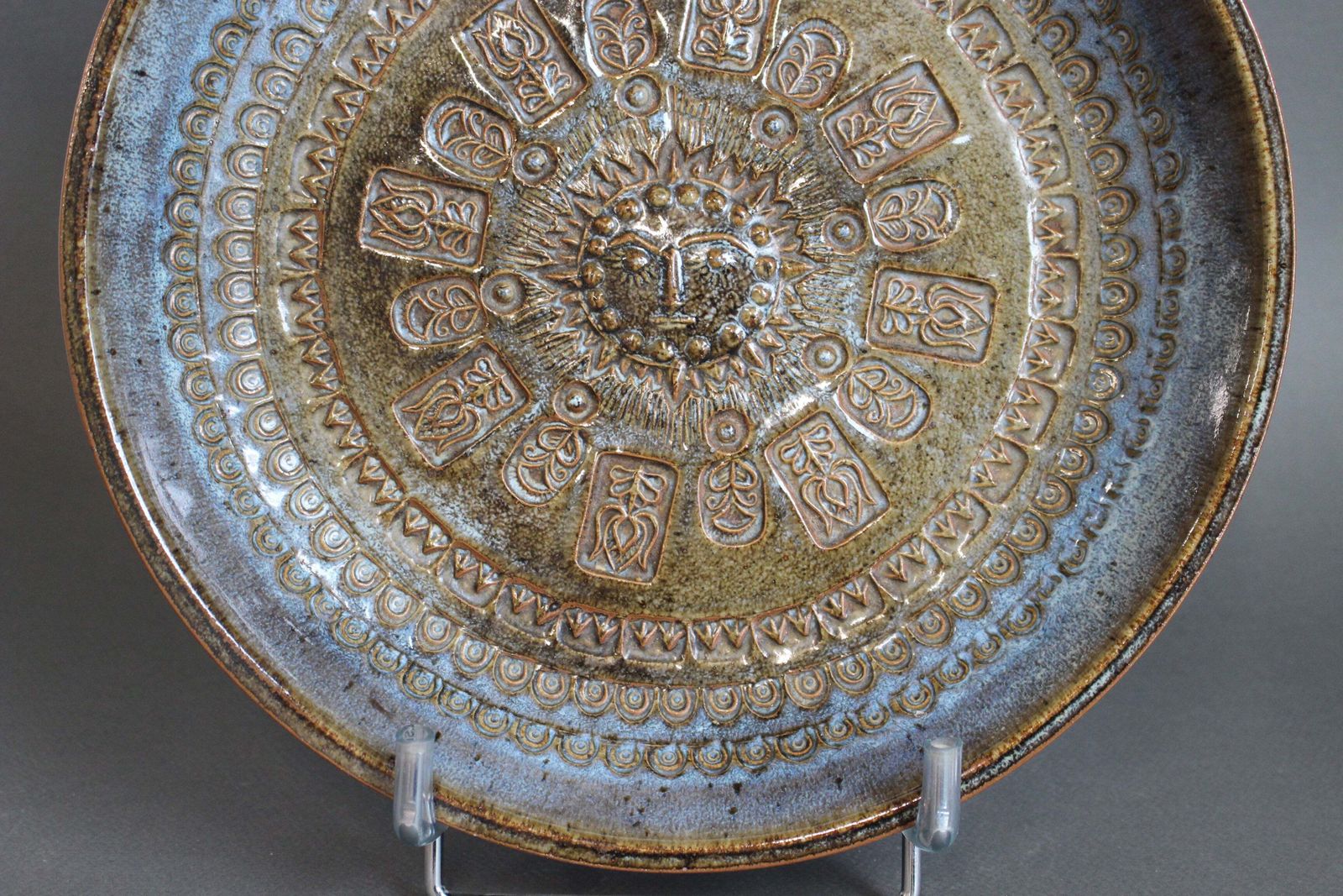 1080.0 Stoneware Bowl With Sun Motif By Jean Claude Taburet For Hb Henriot (Circa 1960s 70s) photo