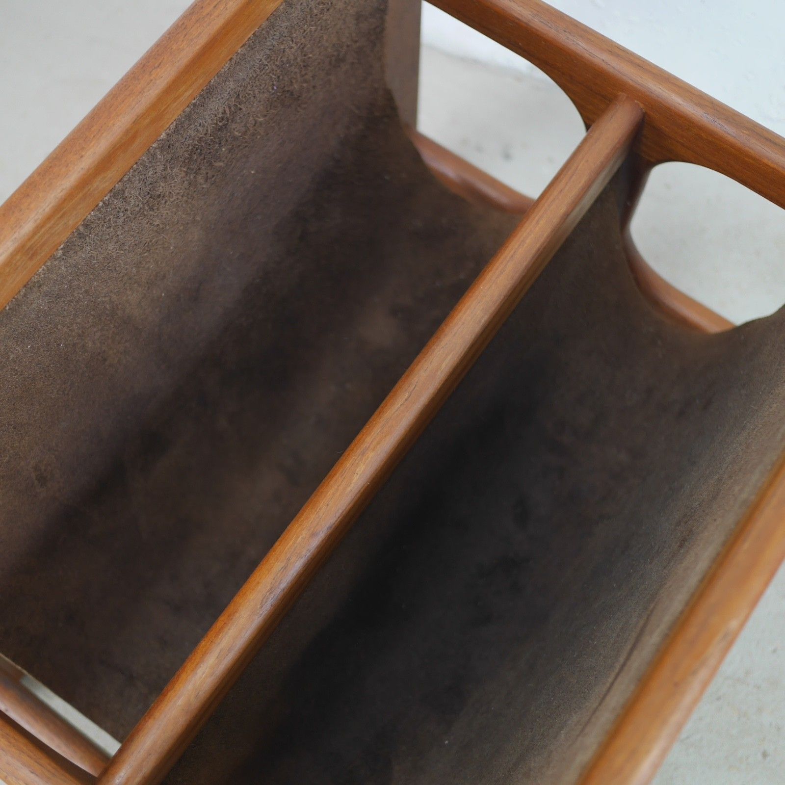 Mid Century Teak Leather Magazine Rack Aksel Kjersgaard For Salin Mobler #103201 photo vintage