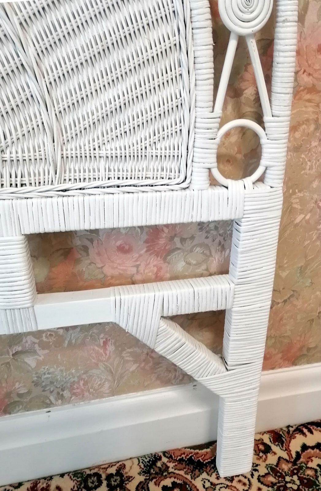 Bed Head Double 4'6". Fantastic Quality Wicker. Super Used Condition. Ref 5031 photo for sale