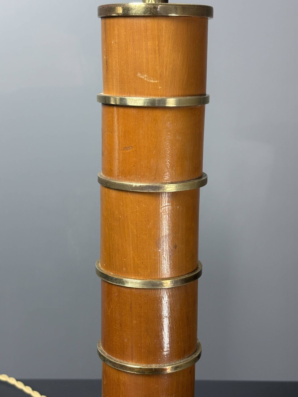 photo vintage Midcentury Pencil Reed Rattan Bamboo And Brass Table Lamp, 1960s
