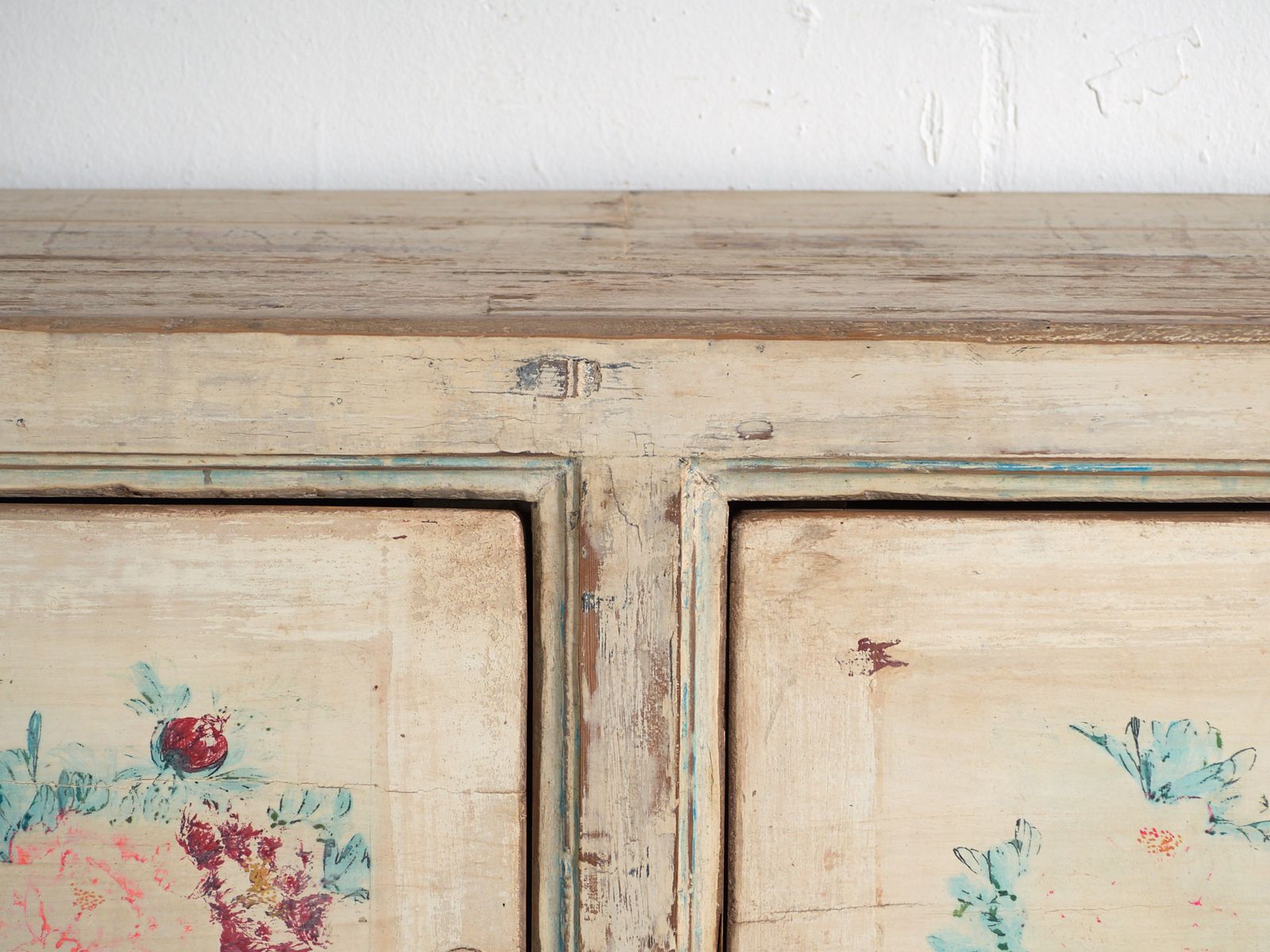 Antique Painted Sideboard In Pine Wood – China, Circa 1930 photo vintage