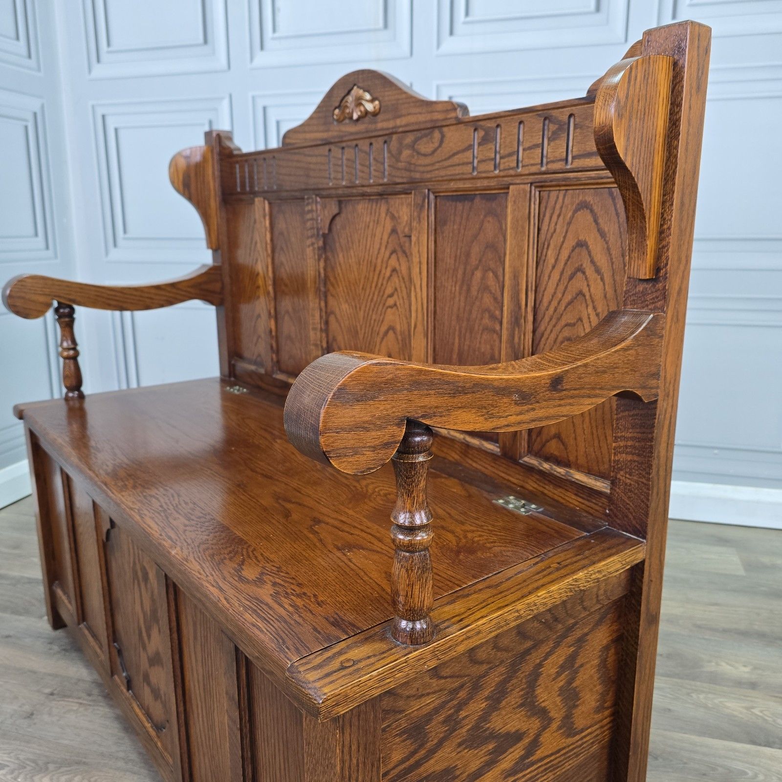 photo vintage Antique Oak Settle Pew Monks Bench Storage Trunk Box Hall Seat Jacobean Revival