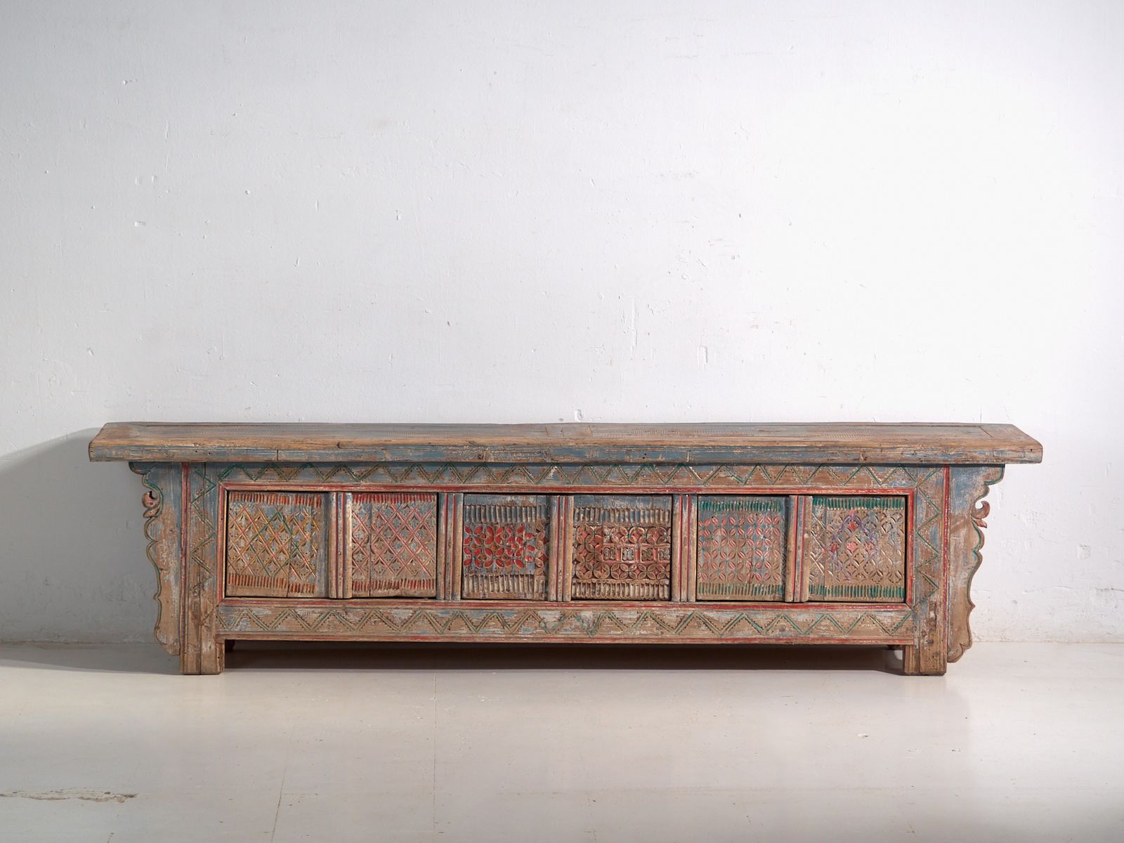 Antique Carved And Polychrome Low Sideboard In Fir Wood – China, Circa 1930 photo vinterior