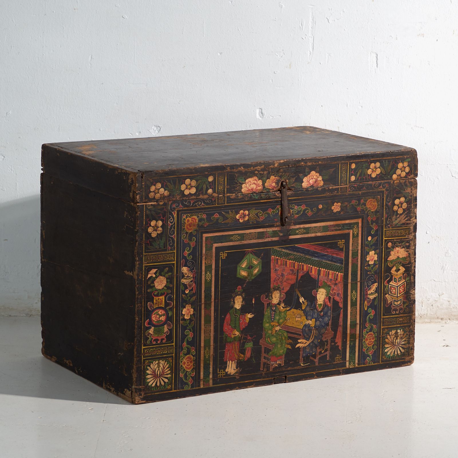 Antique Painted Trunk In Pine Wood – China, Circa 1900