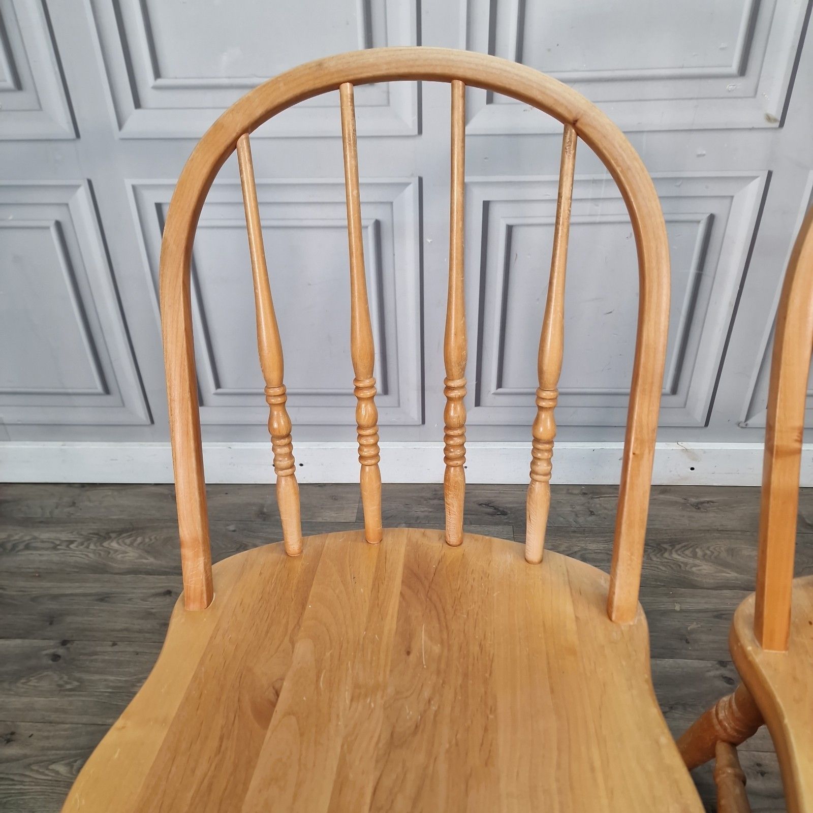 photo furniture Pair Vintage Windsor Chairs Turned Beech Spindle Back Kitchen Dining Seat Retro