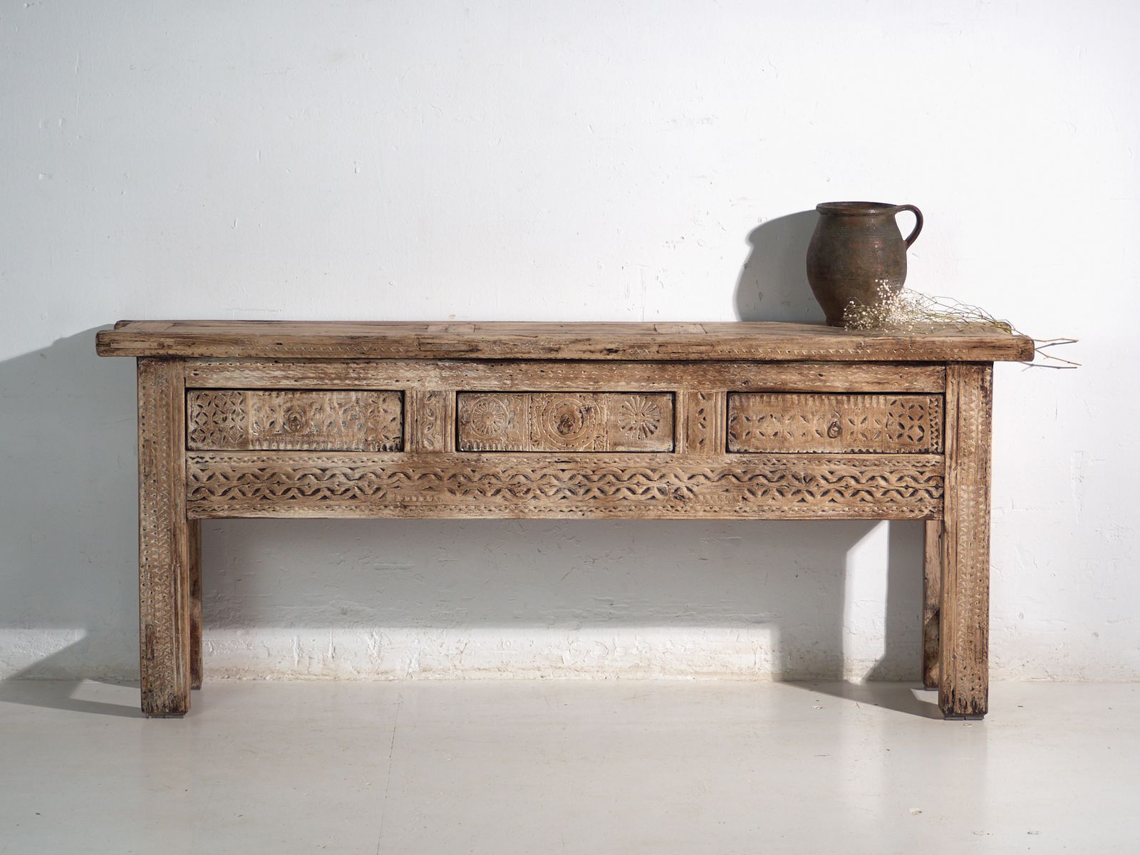 Antique Carved Console Table In Elm Wood – China, Circa 1930 photo vintage