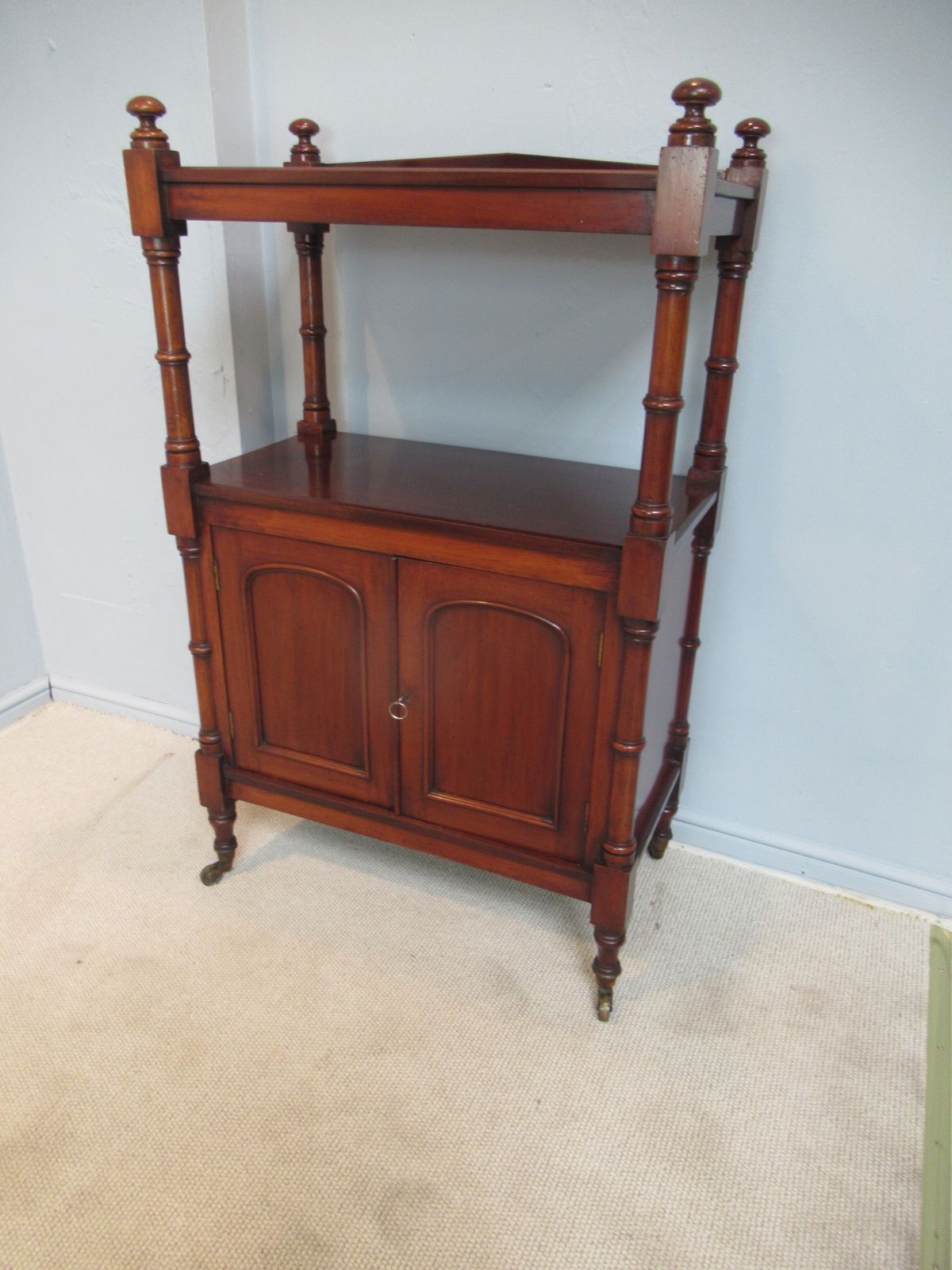 Victorian Mahogany    Side  /  Server   Table photo furniture