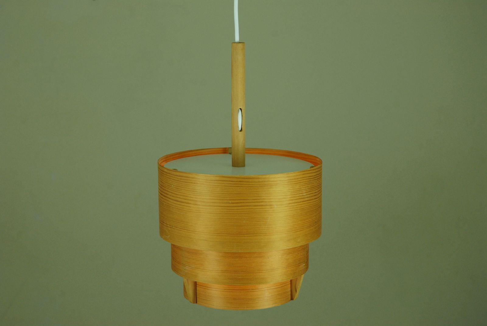 Model T353 Pendant By Hans Agne Jakobsson For Ab Ellysett, Markaryd, Sweden, 1950s photo 645.0
