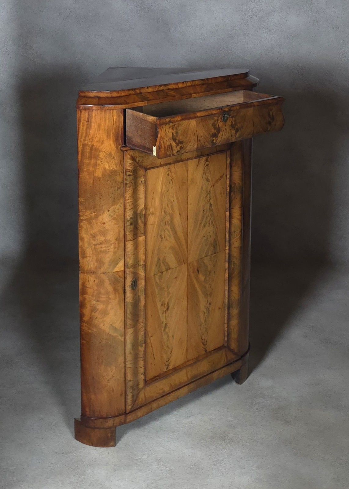 Antique Biedermeier Burr Walnut Corner Cabinet French Encoignure Cupboard C.1830 photo 495.0