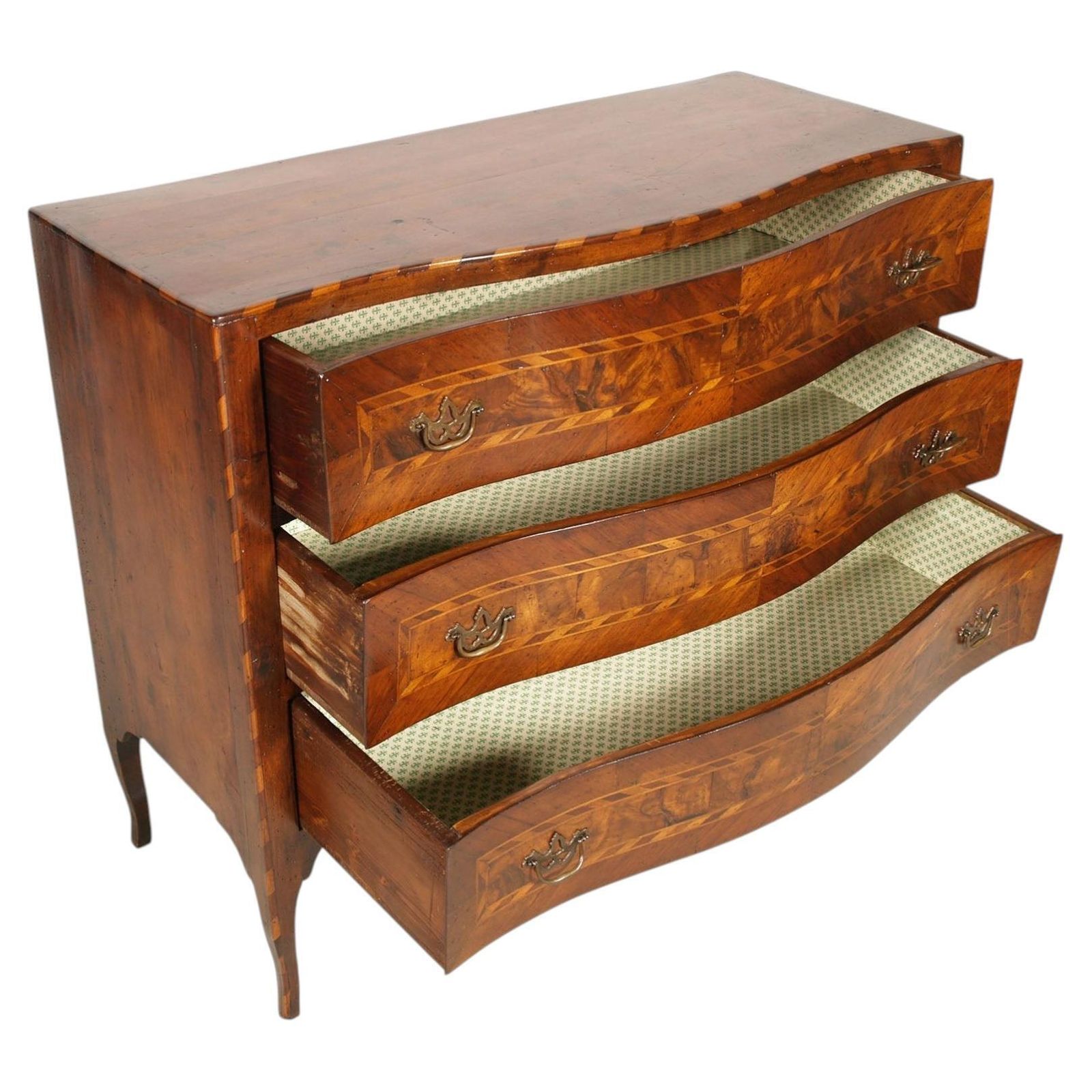 Venetiaanse commode in walnoot en marqueterie uit een historische villa in Verona, ca. 1830 photo buy