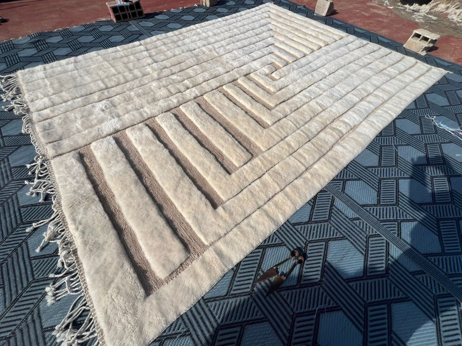 Luxury Mrirt Moroccan Rug 400x300cm Cream Geometric Wool Carpet