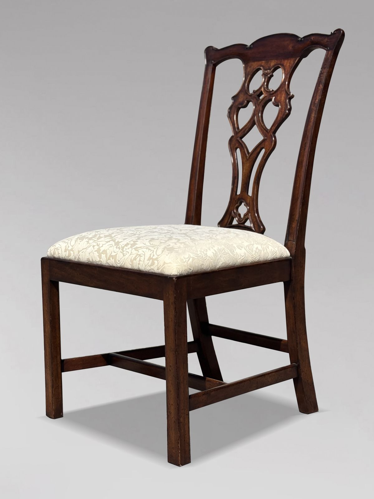 photo furniture Set Of 6 (4+2) Edwardian Period Chippendale Mahogany Dining Chairs