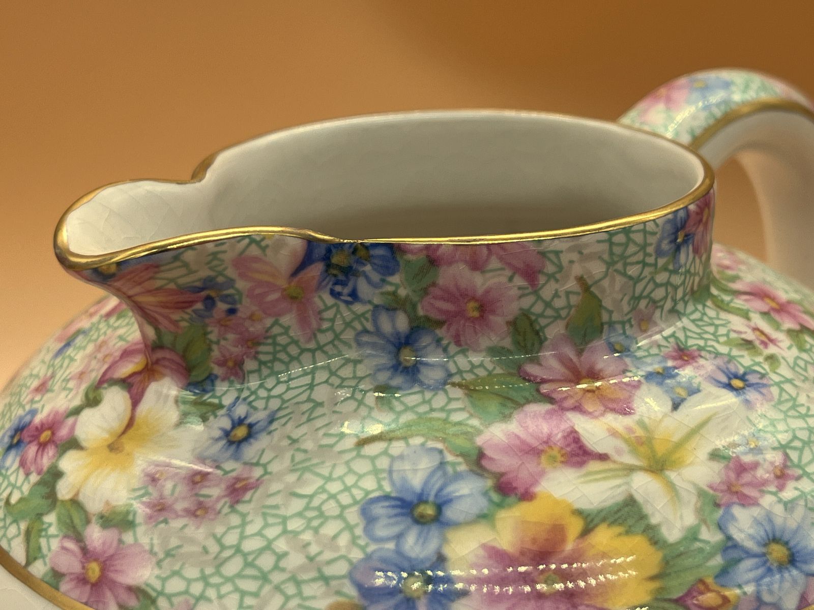 Royal Winton Pottery Marion Chintz Design Globe Jug / Pitcher. 1995. photo 65.0