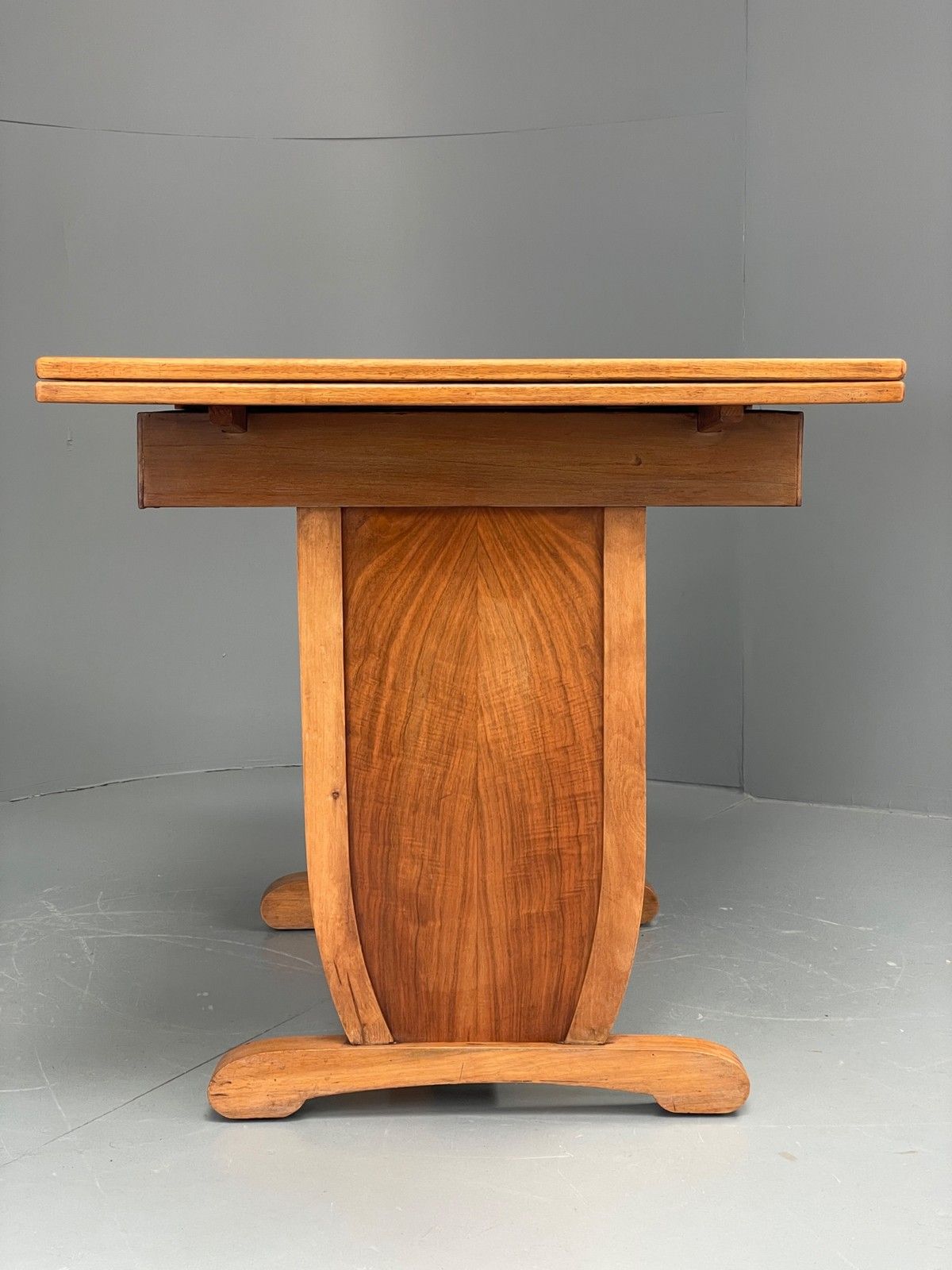 photo vinterior Art Deco Dining Table By Davant 1950s Walnut Extending Vintage Retro Eb12216