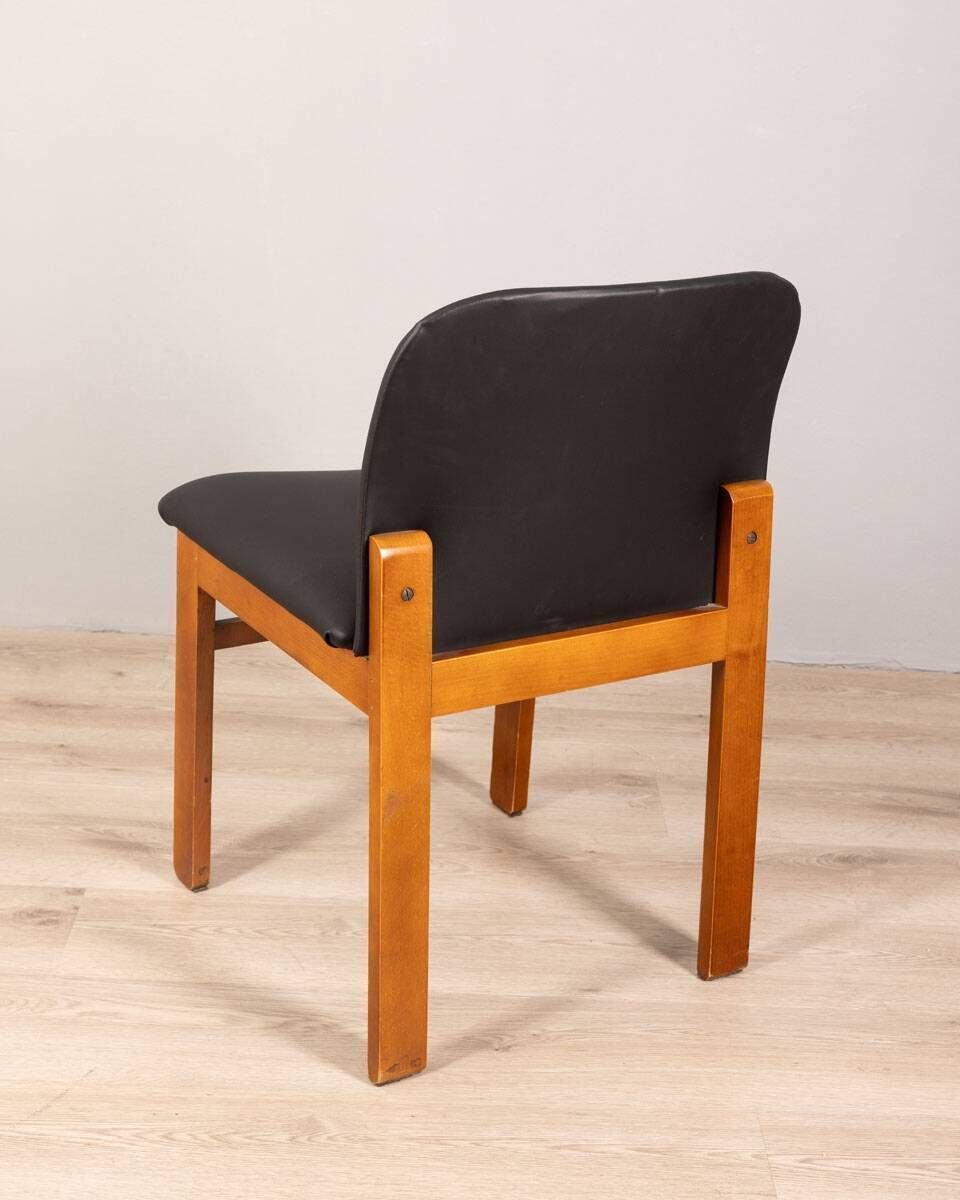 Set Of 4 Chairs 70s Vintage In Black Leather Italian Design photo for sale