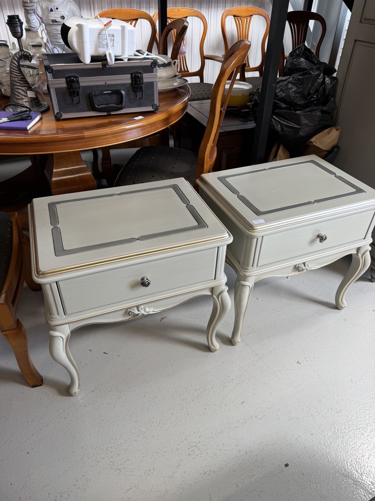 Pr Of French Style Painted Bedsides photo Furniture