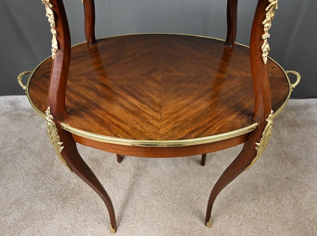 Mahogany Veneer Tea Table, Louis XV Style – Early 20th Century photo vintage