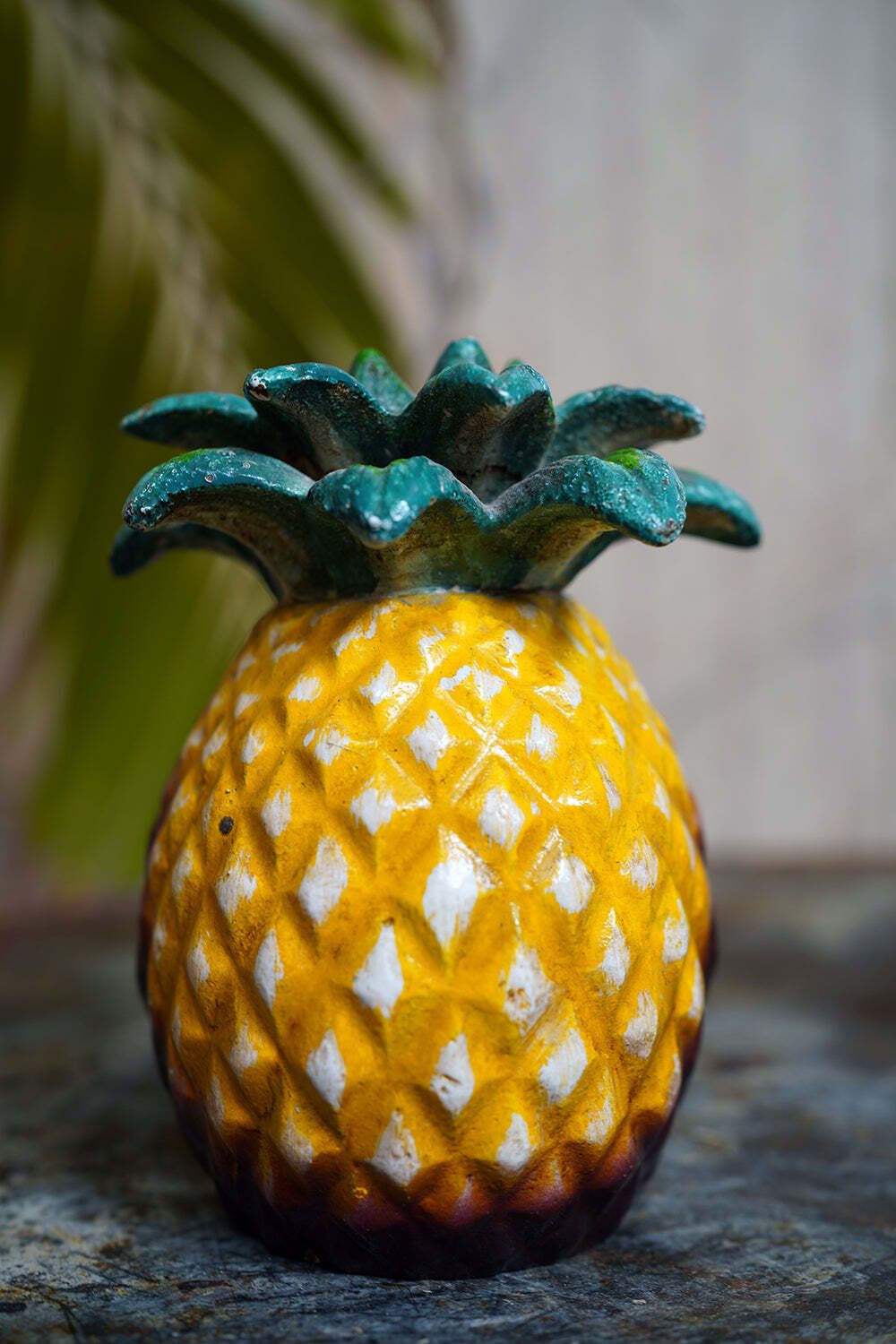 A Pair Of Mid 20thc Novelty Cold Painted Cast Metal Bookends In The Form Of A Pineapple C.1960 70 photo buy
