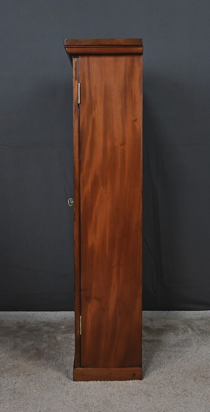 photo furniture Mahogany Bibus – 1900s