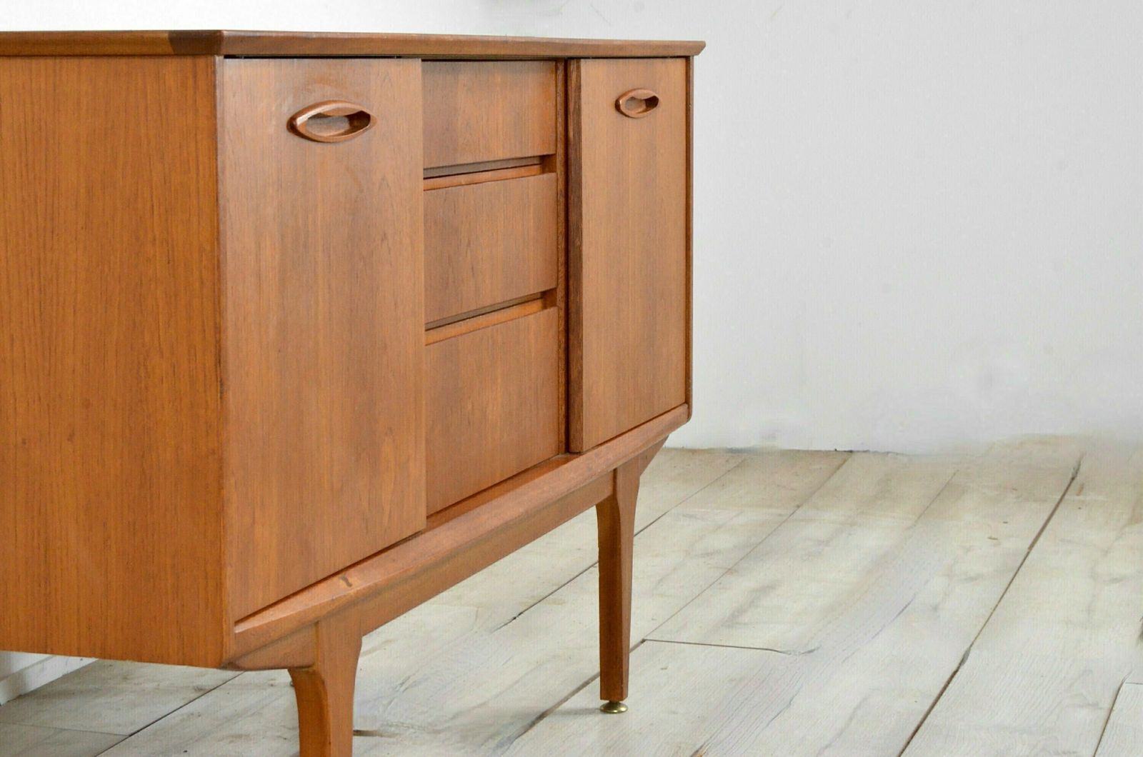 Midcentury 'Jentique' Danish Style Petite Teak Sideboard. Vintage Modern / Danish / Scandinavian Style photo 899.0
